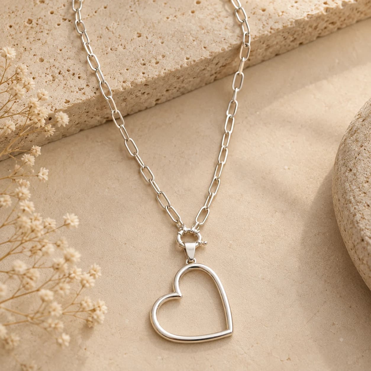 Collar Corazón Calado de Plata 925 – Nexo